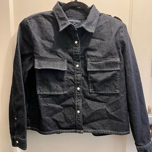 Levi’s Structured Cropped Denim Shirt